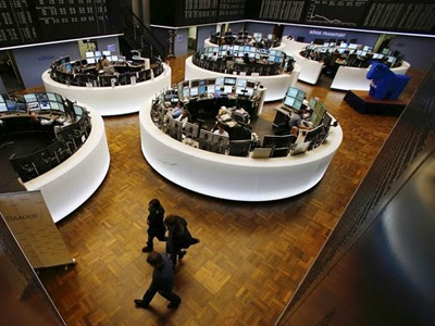 Με απώλειες άνοιξαν οι ευρωπαϊκές αγορές